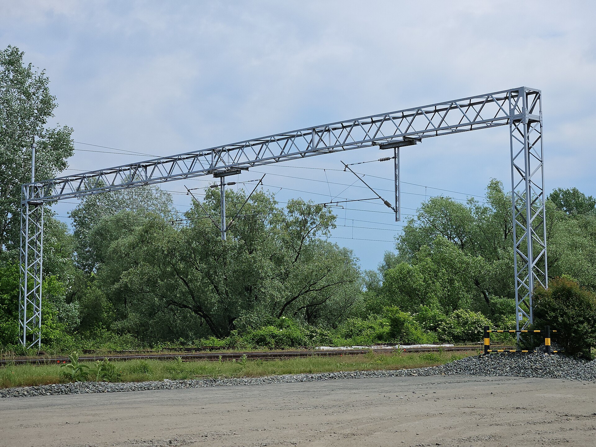 Travaux sur caténaire ferroviaire